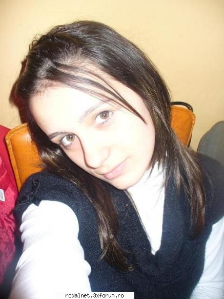 o poze cu tot felu de fete fetite babe si cracanate de pe strada